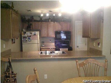 213 Beechtree Ln, Mount Washington, KY 40047 - photo 5