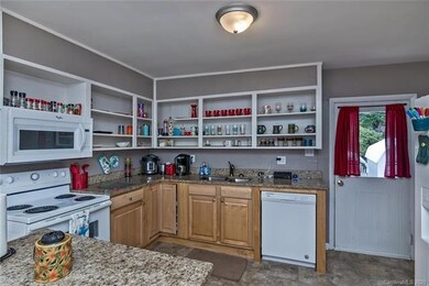 484 Onteora Blvd, Asheville, NC 28803 - photo 7