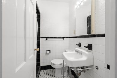 Puritan Arms unit 211, Cambridge, MA 02138 - photo 6