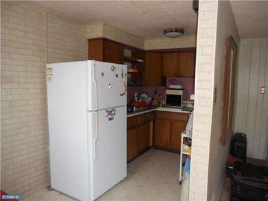 834 Andover Rd, Lansdale, PA 19446 - photo 5