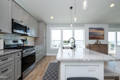 2323 SW Coast Ave, Lincoln City, OR 97367 - photo 6