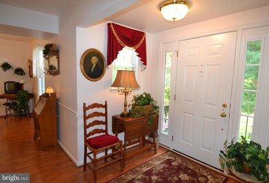 315 Felsted Ct, Sterling, VA 20165 - photo 7