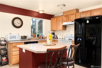 6804 201st Street Ct E, Spanaway, WA 98387 - photo 5