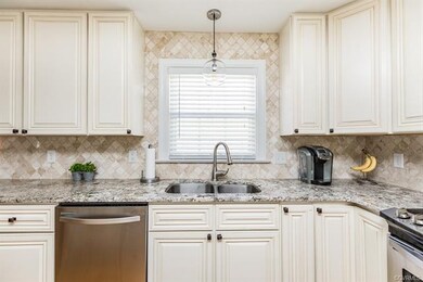 Beautiful New Cabinets!