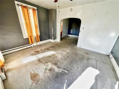 208 Chestnut St, Slatington, PA 18080 - photo 4