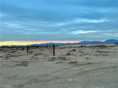 36352 Rodeo Rd, Lucerne Valley, CA 92356 - photo 2
