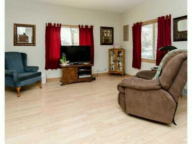 2439 Lyon St, Des Moines, IA 50317 - photo 2