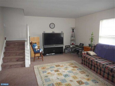 3802 Quaker Ct, North Wales, PA 19454 - photo 5