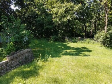 2605 Ashby Ave, Des Moines, IA 50310 - photo 3