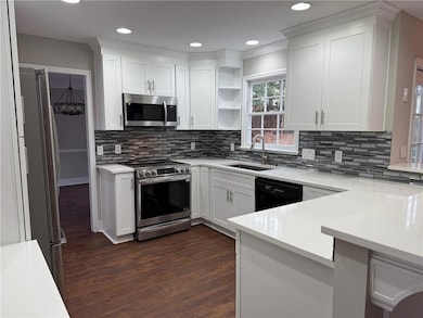 5325 Hillgate Crossing, Alpharetta, GA 30005 - photo 3