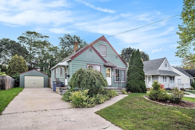 1228 Spring Ave NE, Grand Rapids, MI 49505 - photo 5