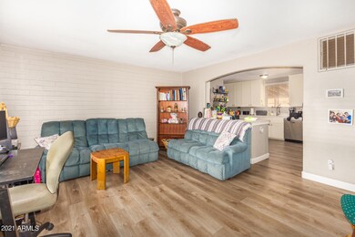 4423 N 49th Ave, Phoenix, AZ 85031 - photo 2