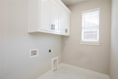 216 White Oak St, Gentry, AR 72734 - photo 2