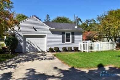 524 W College Ave, Woodville, OH 43469 - photo 5