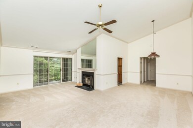 13 Rainflower Path unit 303, Sparks Glencoe, MD 21152 - photo 4