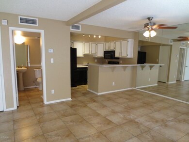2121 S Pennington unit 56, Mesa, AZ 85202 - photo 3