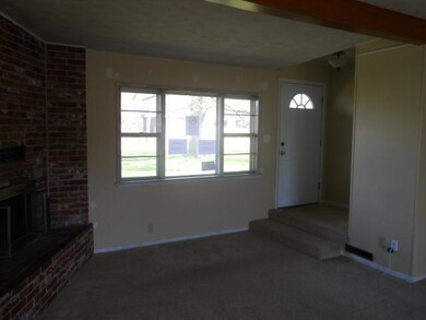 214 W Park St, Nixa, MO 65714 - photo 7