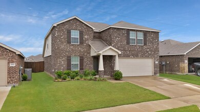 4601 Greenham Ln, Crowley, TX 76036 - photo 2