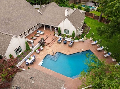 530 Carysbrook Cove, Memphis, TN 38120 - photo 2