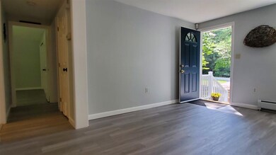 27 Sherwood Forest Rd, Weare, NH 03281 - photo 6