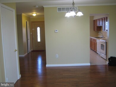 6909 Turnberry Ct, Frederick, MD 21703 - photo 3