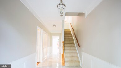 1177 Cypress Tree Place, Herndon, VA 20170 - photo 5