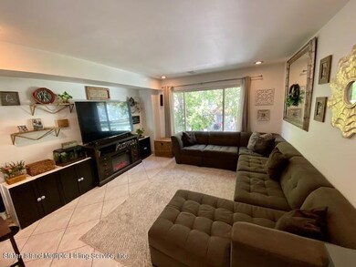 31 Vogel Loop, Staten Island, NY 10314 - photo 5