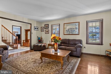 57 Tanglewood Dr, Langhorne, PA 19047 - photo 4