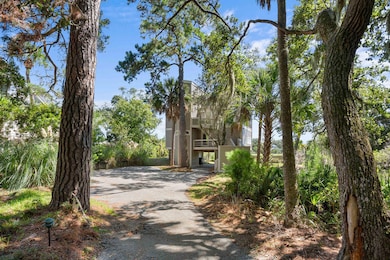 2473-High-Hammock-Road-1
