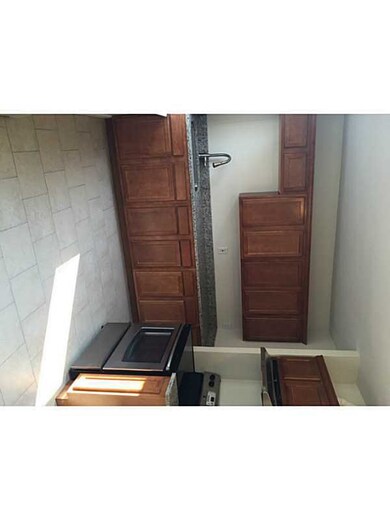 17 Algonquin St, Providence, RI 02907 - photo 4