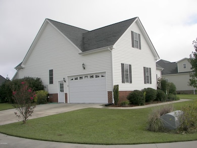 1136 Bryson Dr, Greenville, NC 27834 - photo 2