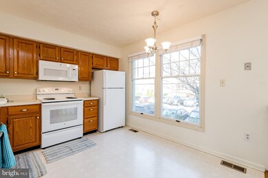 1003 Chestnut Haven Ct, Chestnut Hill Cove, MD 21226 - photo 2