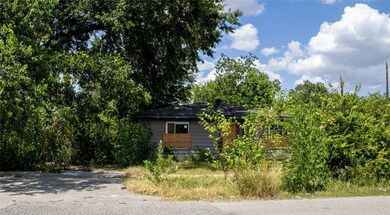 6838 England St, Houston, TX 77021 - photo 4