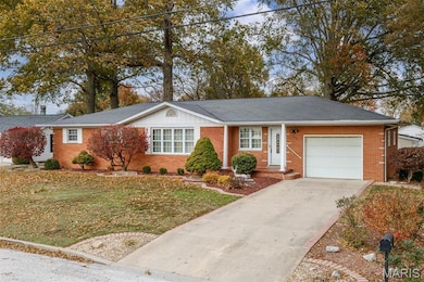 1103 Walnut St, Germantown, IL 62245 - photo 2