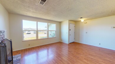 2040 Ernest Way-107