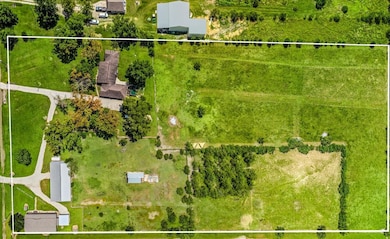 9444 Fm 686, Dayton, TX 77535 - photo 2