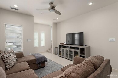 1510 S Bilbao St unit 4, Pharr, TX 78577 - photo 2