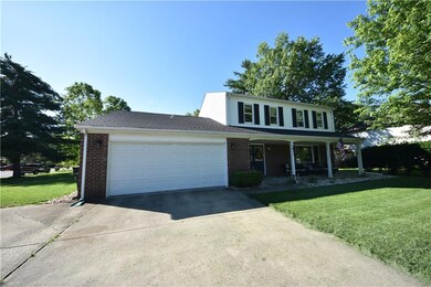 1011 Parkside Dr, Columbus, IN 47203 - photo 2