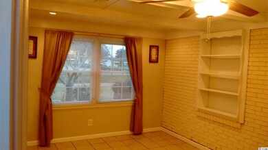 702 S Poplar Ave, Andrews, SC 29510 - photo 2