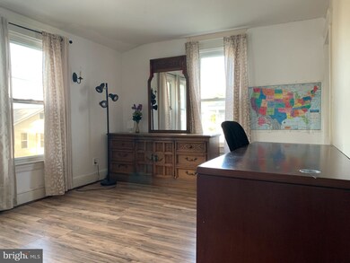 1265 Vogt Ave unit B, Halethorpe, MD 21227 - photo 4