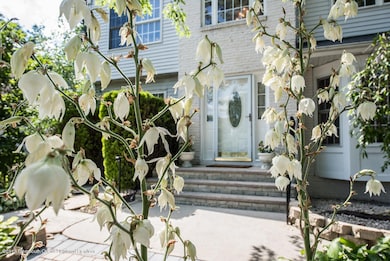 34 Reid Way, Freehold, NJ 07728 - photo 2