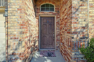 1805 Vallana Dr, Gainesville, TX 76240 - photo 4