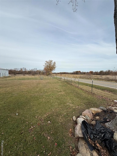 1570 Chapel Rd, Parma, MI 49269 - photo 5