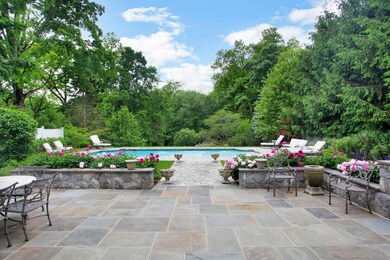 46 Parsonage Rd Greenwich CT-print-076-0