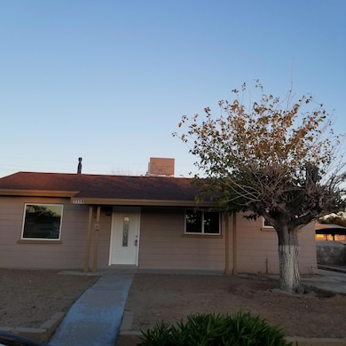 1114 Del Monte St, El Paso, TX 79915 - photo 3