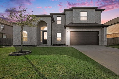 9215 Joe Louis Dr, Mont Belvieu, TX 77523 - photo 2