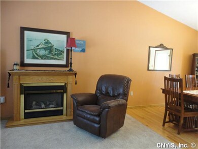 Living Room. Cozy and warm. Heat budget is only $7