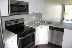 4080 Tivoli ct 205 Kitchen (2)