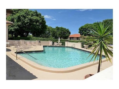 5200 E Club Cir unit 2060, Boca Raton, FL 33487 - photo 2