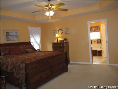 7404 Apple Mill Dr, Louisville, KY 40228 - photo 7